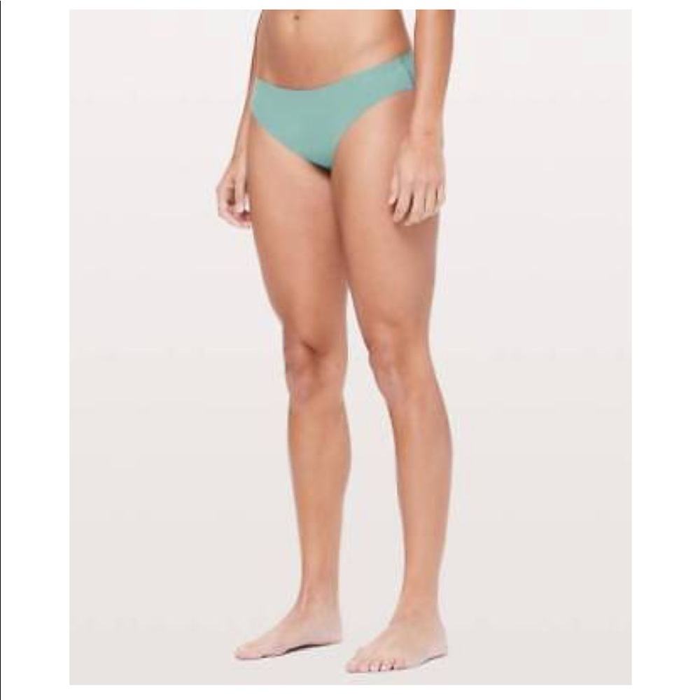 Lululemon Not so there Bimini in Pine green